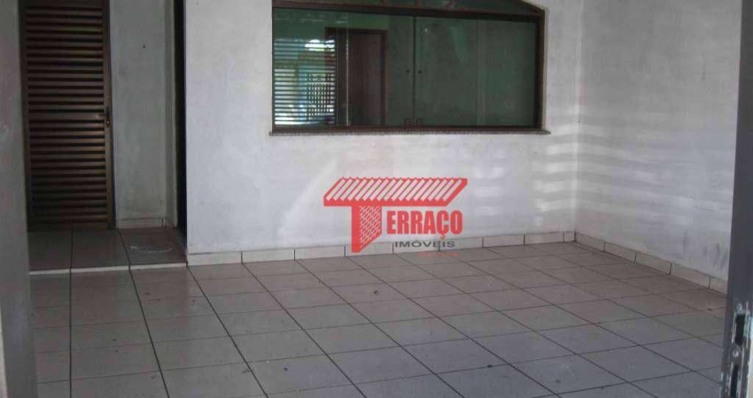 Sobrado com 3 dormitórios à venda, 180 m²  - Vila Scarpelli - Santo André/SP