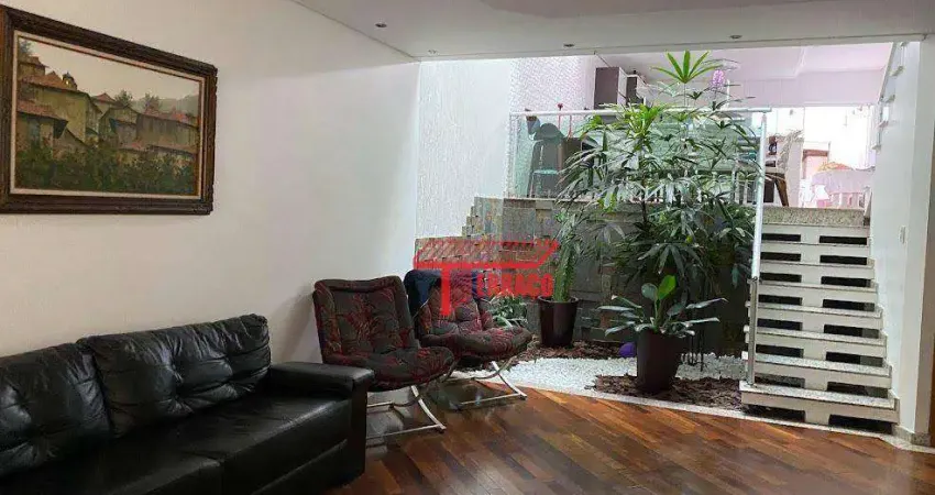 Sobrado com 4 dormitórios à venda, 259 m² por R$ 1.590.000,00 - Vila Assunção - Santo André/SP