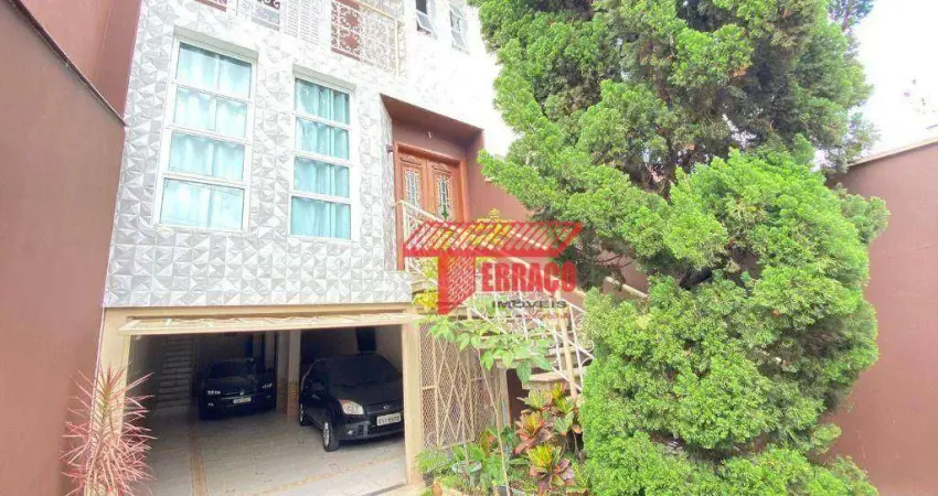 Casa com 3 quartos à venda na Rua Andirá, Vila Linda, Santo André