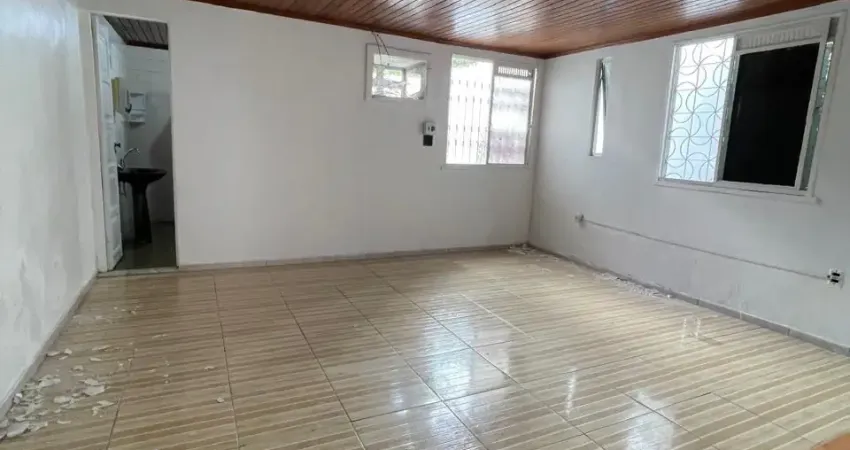 Excelente imóvel disponível para Locação no Parque 10 de novembro!