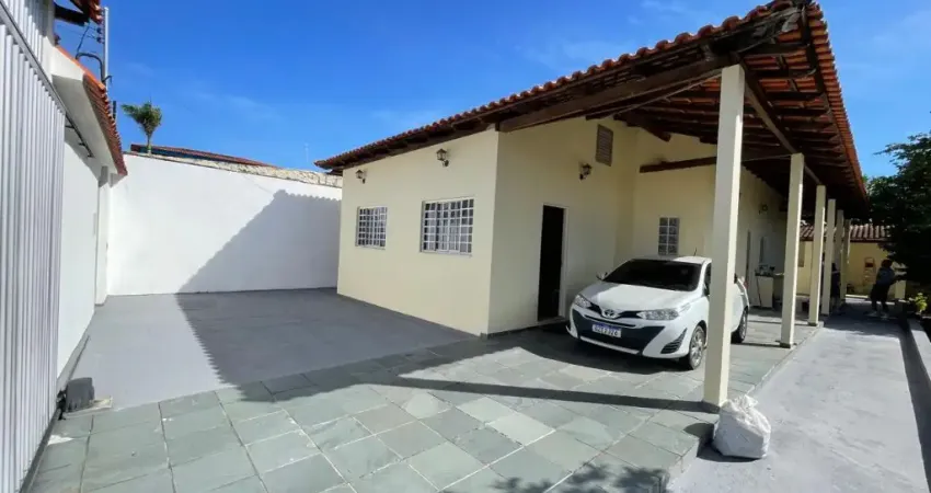 Casa perfeita para Comercial/Residencial no Parque Dez