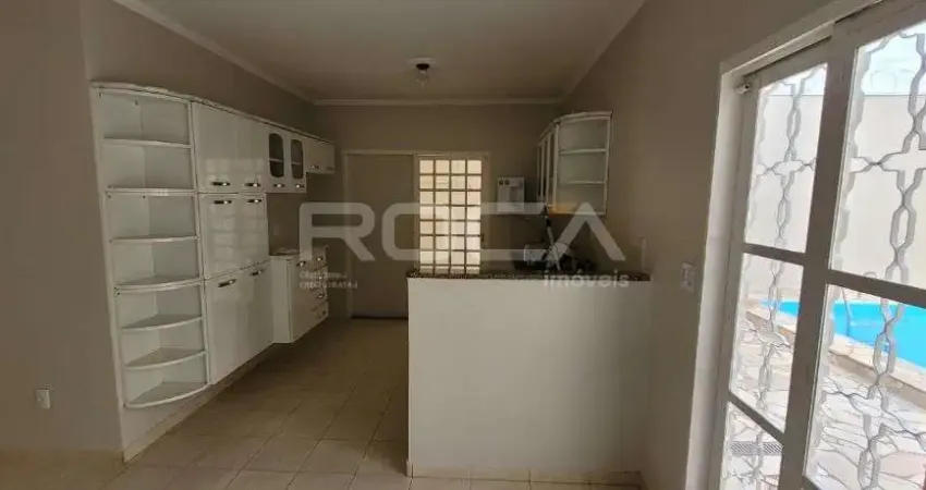 Casa à venda no Jardim Interlagos, Ribeirão Preto - 2 dormitórios, 2 garagens cobertas