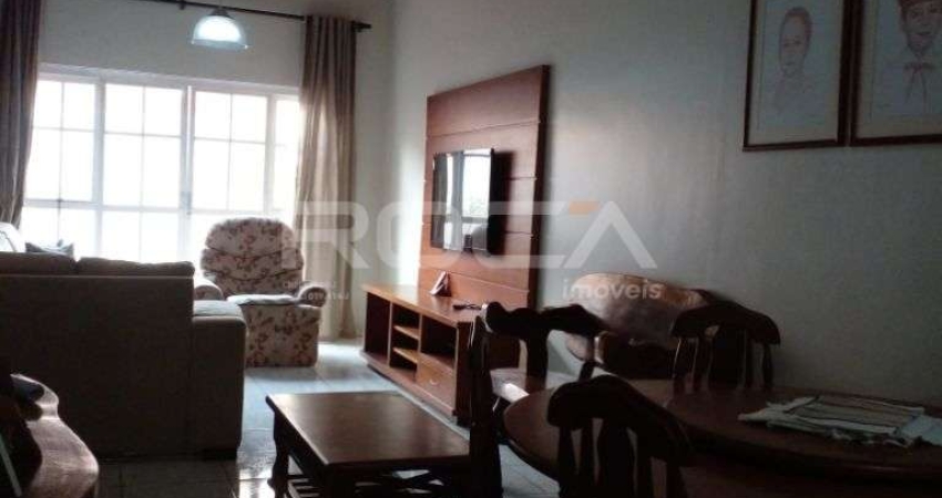 Casa padrão de 3 dormitórios com suíte e churrasqueira no bairro Palmares, Ribeirão Preto