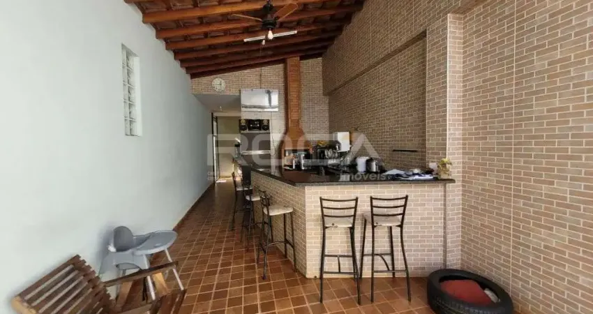 Residência com 3 Suítes e Cômodo Comercial no Parque Ribeirão Preto