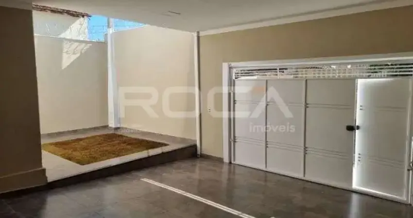 Casa à venda com 3 quartos na Vila Tibério, em Ribeirão Preto.
