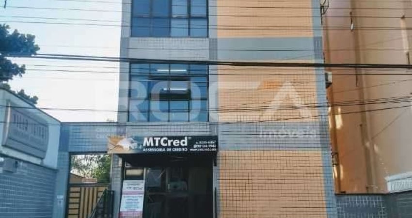 Sala comercial para alugar com 36m² no bairro Vila Seixas, em Ribeirão Preto.