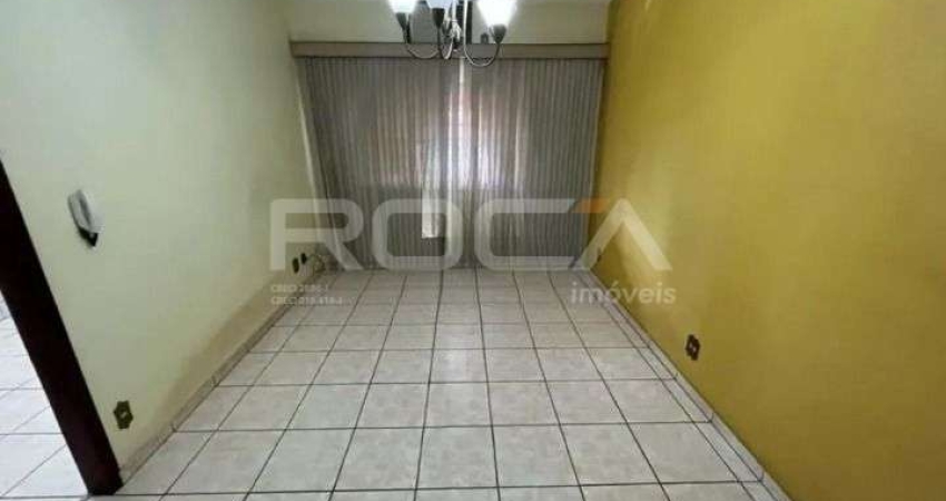 Casa sobrado para alugar com 2 quartos no bairro Vila Tibério, em Ribeirão Preto.