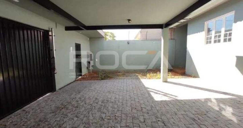 Casa com 3 quartos, sendo 3 suítes para alugar no Jardim Califórnia, em Ribeirão Preto.