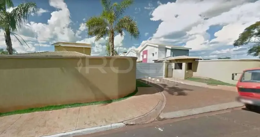 Sobrado em condomínio para alugar com 3 quartos, sendo 1 suíte no Parque São Sebastião, em Ribeirão Preto.