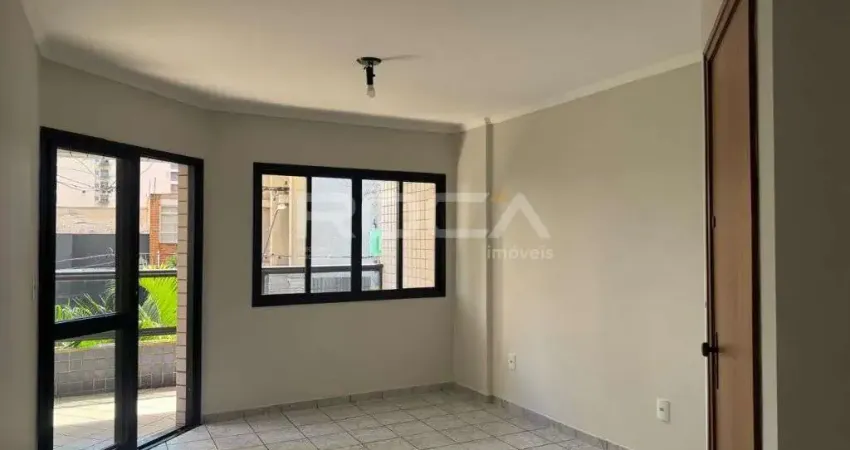 Apartamento no Centro de Ribeirão Preto, com 3 dormitórios e área de lazer.