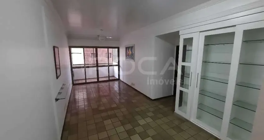 Apartamento para alugar com 3 quartos, sendo 1 suíte no Centro, em Ribeirão Preto.