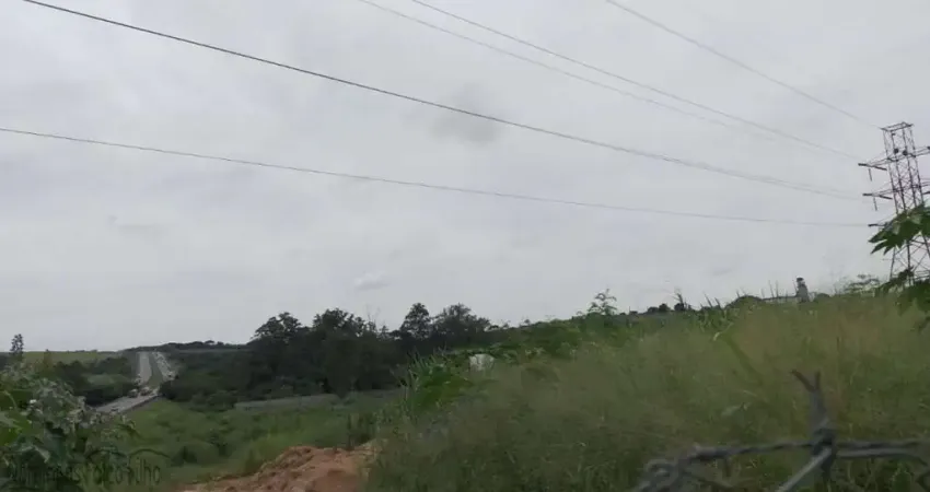 Fazenda à venda no Parque Nova Carioba, Americana 