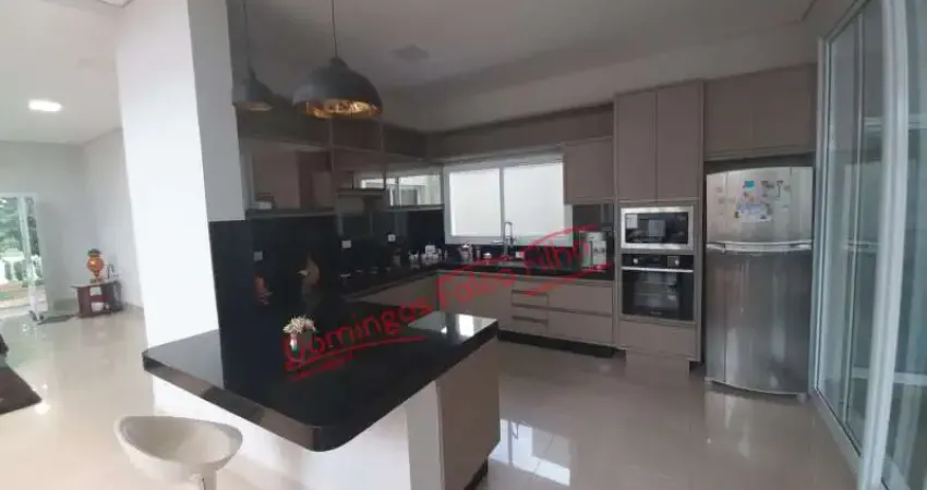Casa em condomínio fechado com 4 quartos à venda na Vila Cordenonsi, Americana 