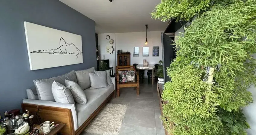 Cobertura com dois quartos, uma suíte, vista mar, 100% sol manhã, barra bonita, recreio dos bandeirantes.