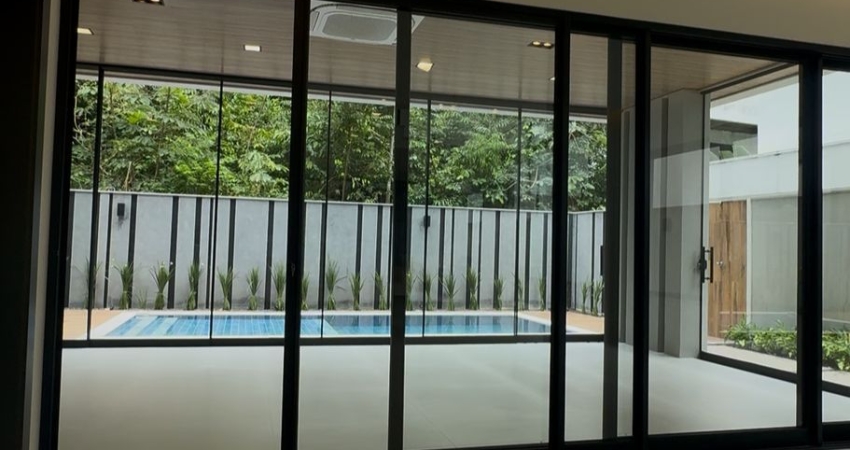 Casa em condomínio fechado com 5 quartos à venda na Rua Thales Loureiro, Ponta Negra, Manaus