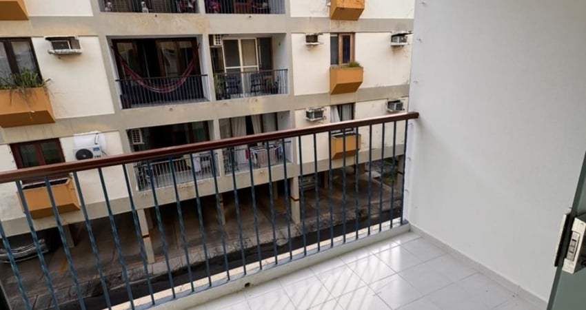 Alugo Apartamento Semi mobiliado no Condomínio Juliana 2