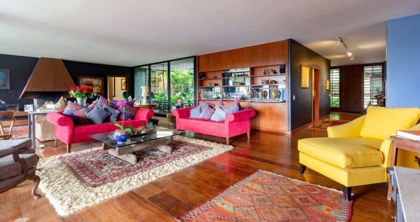 Casa com 4 quartos à venda na Rua José de Freitas Guimarães, 273, Pacaembu, São Paulo