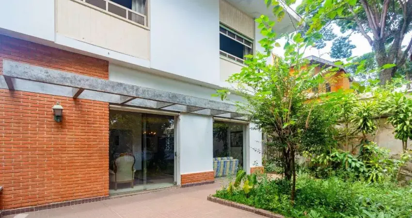 Casa com 4 quartos à venda na Rua Bauru, 323, Pacaembu, São Paulo