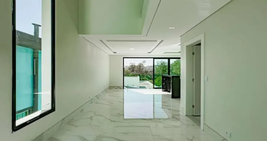 Casa em condomínio fechado com 3 quartos à venda na Rua Saíra, --, Suru, Santana de Parnaíba