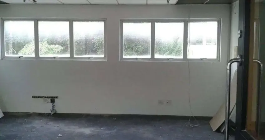 Casa com 4 quartos para alugar na Rua Capital Federal, 832, Sumaré, São Paulo