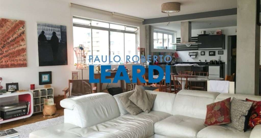 Apartamento à venda na Rua Sabará, 52, Higienópolis, São Paulo