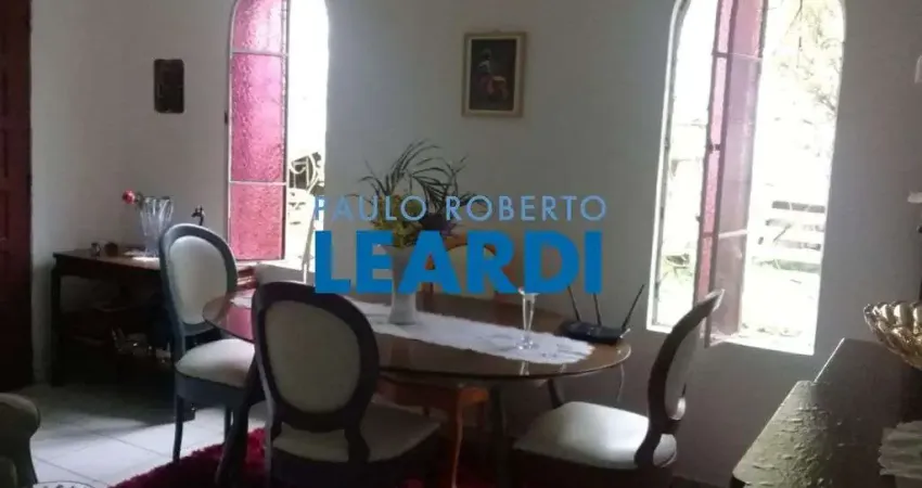 Casa à venda na Avenida Professor Gióia Martins, 459, Morumbi, São Paulo