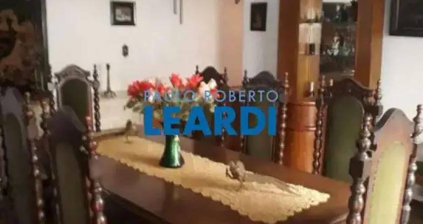 Casa à venda na Rua Baronesa de Porto Carreiro, 105, Bom Retiro, São Paulo