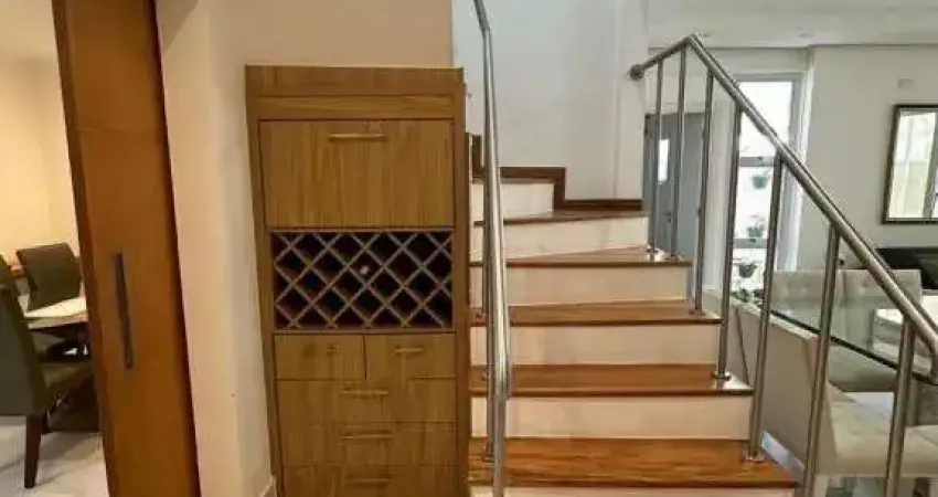 Casa com 3 quartos para alugar na Rua Maria Noschese, 351, Jardim Novo Mundo, São Paulo