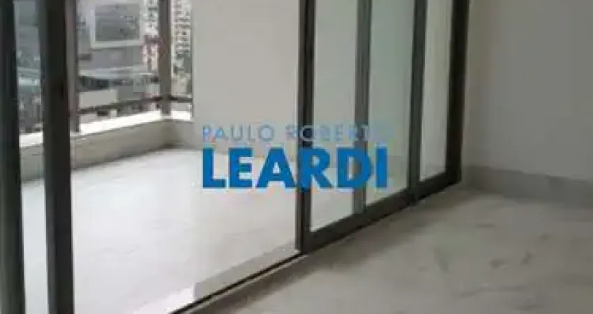 Apartamento à venda na Rua Gregório Serrão, 232, Vila Mariana, São Paulo