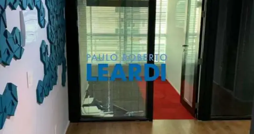 Sala comercial para alugar na Rua Augusta, 101, Consolação, São Paulo