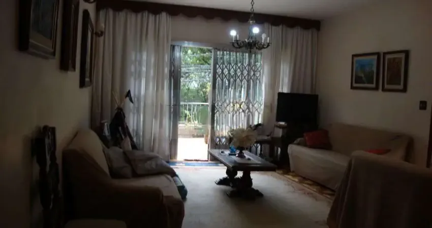 Casa com 3 quartos à venda na Rua Girassol, --, Vila Madalena, São Paulo