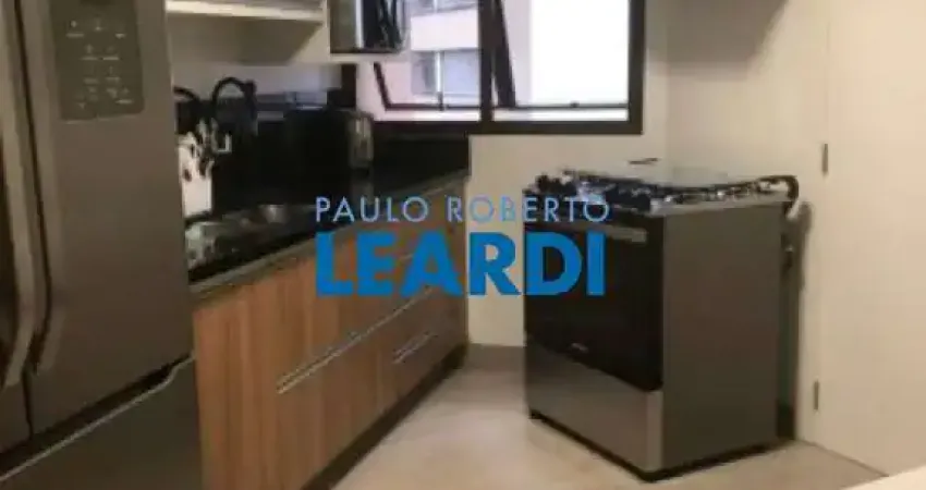 Apartamento à venda na Rua Bergamota, 388, Alto de Pinheiros, São Paulo