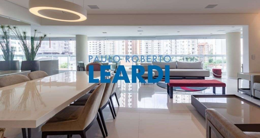 Apartamento à venda na Rua Doutor José Estefno, 254, Chácara Klabin, São Paulo