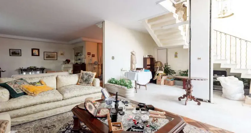 Casa com 4 quartos à venda na Rua Teodoro Ramos, 340, Pacaembu, São Paulo
