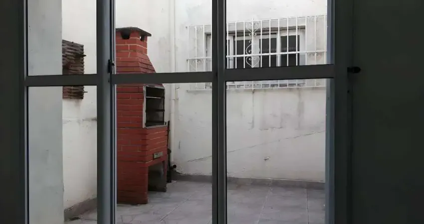 Casa com 2 quartos à venda na Rua Tanabi, 225, Água Branca, São Paulo