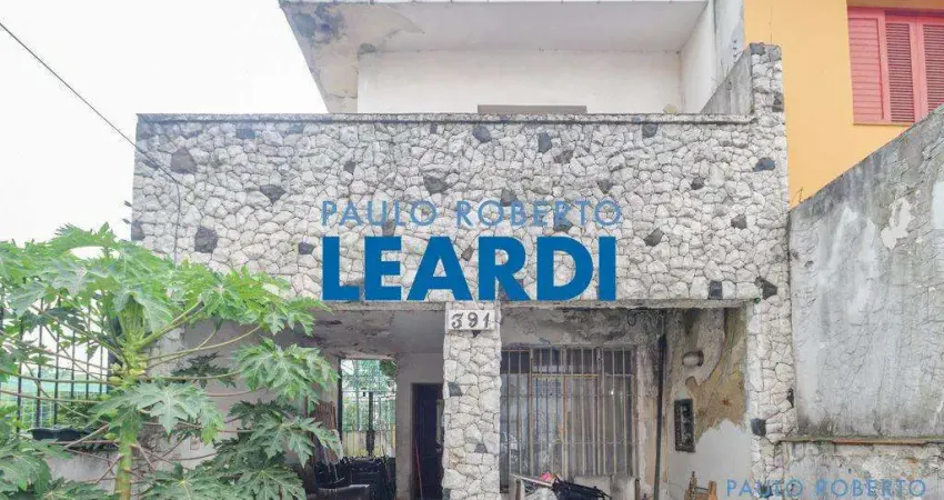 Casa à venda na Rua Barbalha, 391, Alto da Lapa, São Paulo