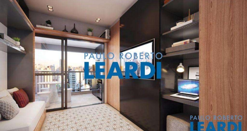 Apartamento à venda na Rua dos Pinheiros, 1057, Pinheiros, São Paulo