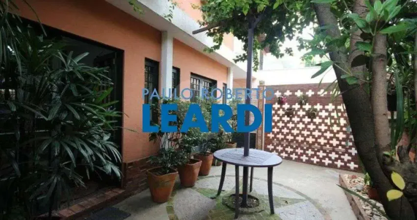 Casa à venda na Rua Professor Pedro da Cunha, 94, Perdizes, São Paulo