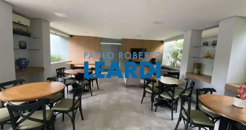 Apartamento à venda na Rua Doutor José Gustavo Bush, 1211, Panamby, São Paulo