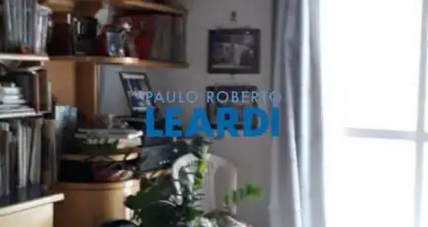 Casa à venda na Rua Maria Fagnani, 118, Saúde, São Paulo