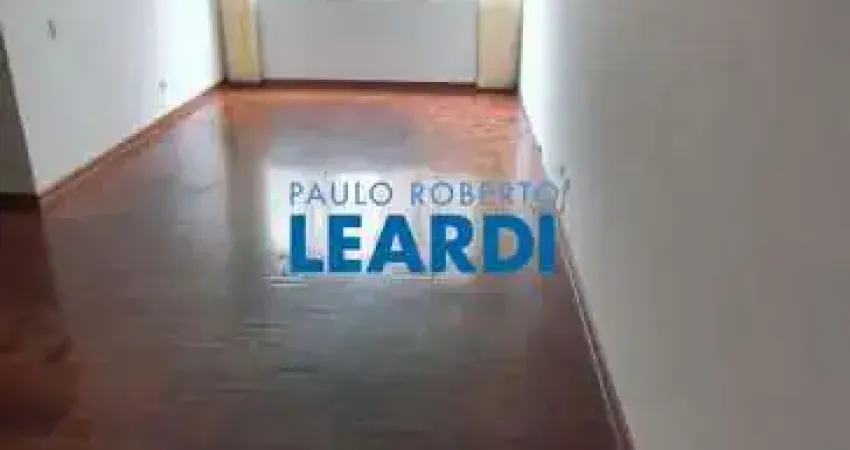 Apartamento à venda na Rua Maestro Cállia, 271, Vila Mariana, São Paulo
