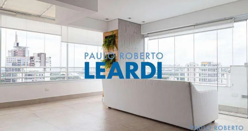 Apartamento à venda na Rua Ferreira de Araújo, 100, Alto de Pinheiros, São Paulo