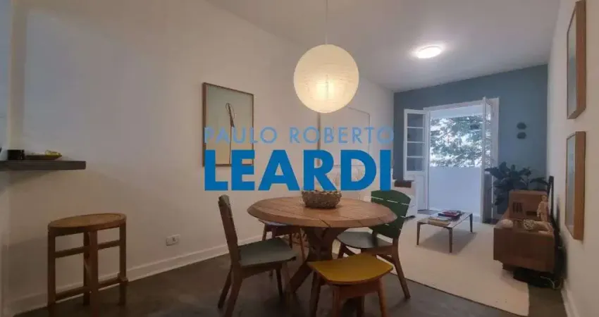 Apartamento à venda na Rua Artur de Azevedo, 70, Pinheiros, São Paulo