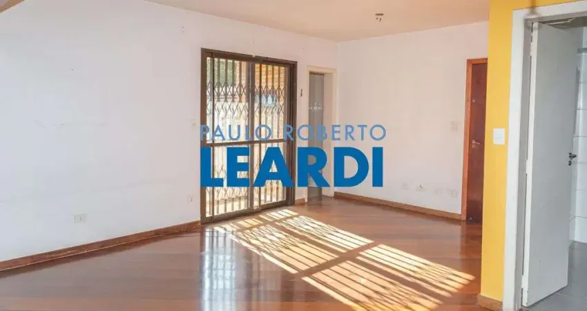 Apartamento à venda na Rua Conde de Itu, 754, Alto da Boa Vista, São Paulo
