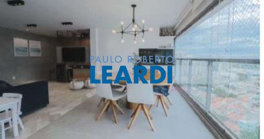Apartamento à venda na Rua Doutor Miranda de Azevedo, 180, Pompéia, São Paulo