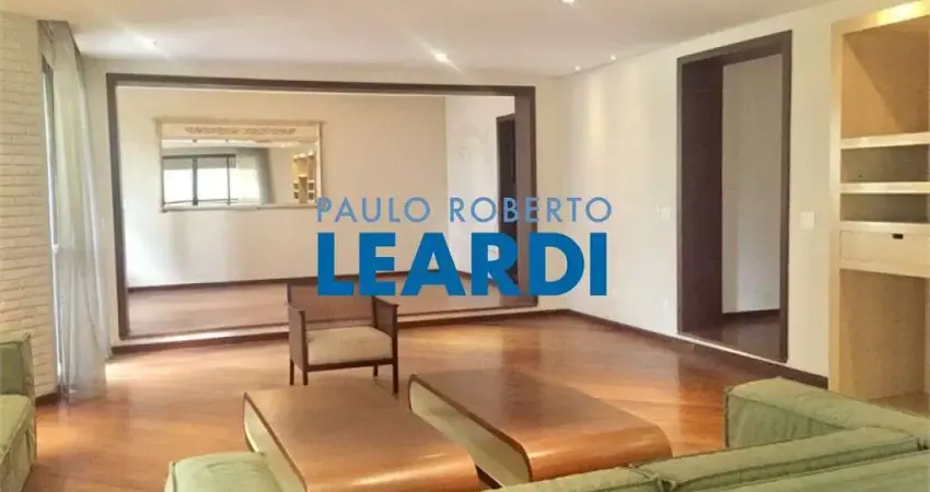 Apartamento à venda na Rua Doutor José Manoel, 67, Higienópolis, São Paulo