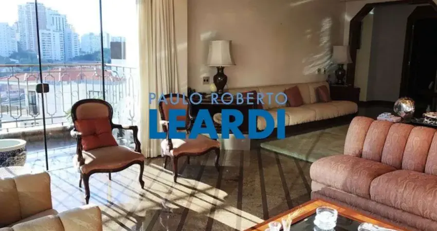 Apartamento à venda na Rua Mangabeiras, 50, Higienópolis, São Paulo