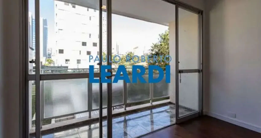 Apartamento à venda na Rua Morais de Barros, 999, Campo Belo, São Paulo