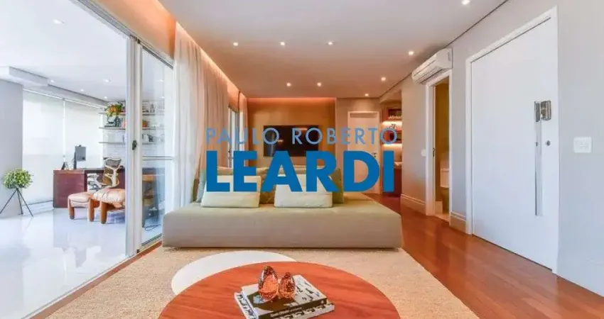 Apartamento à venda na Rua Doutor Barros Cruz, 104, Vila Mariana, São Paulo