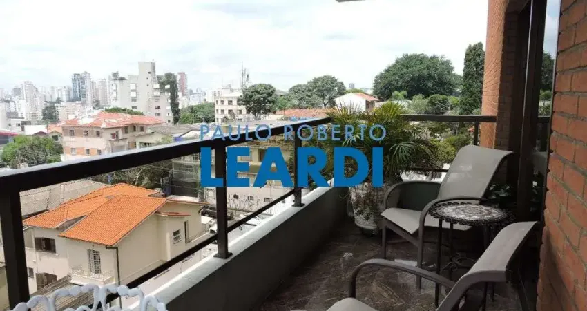 Apartamento à venda na Rua Capital Federal, 163, Sumaré, São Paulo